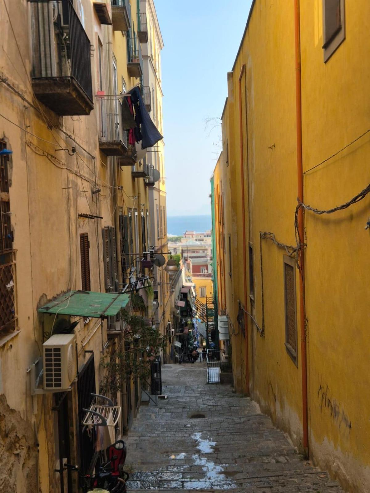 Amore Napoletano Naples Extérieur photo
